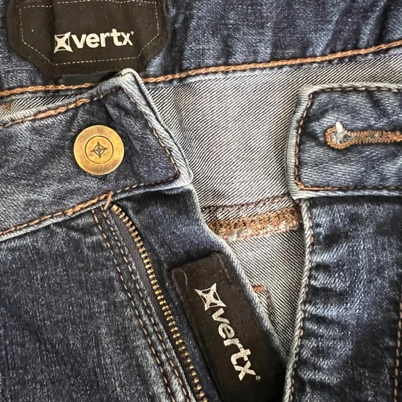 EUC Men’s VERTX Classic DARK WASH Blue Jeans 33x32 - Picture 10 of 10